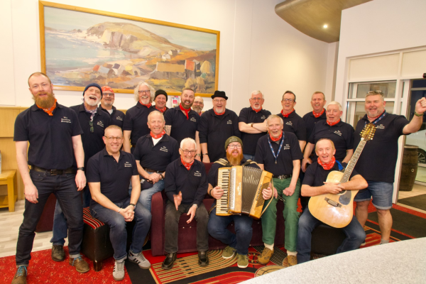 ​Saturday Lunchtimes Live in the Park | Causeway Shantymen